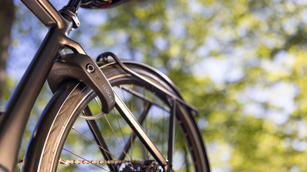 Smart Bikesharing lock for fleet management